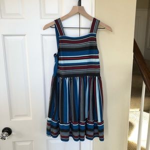 Cute striped dress!